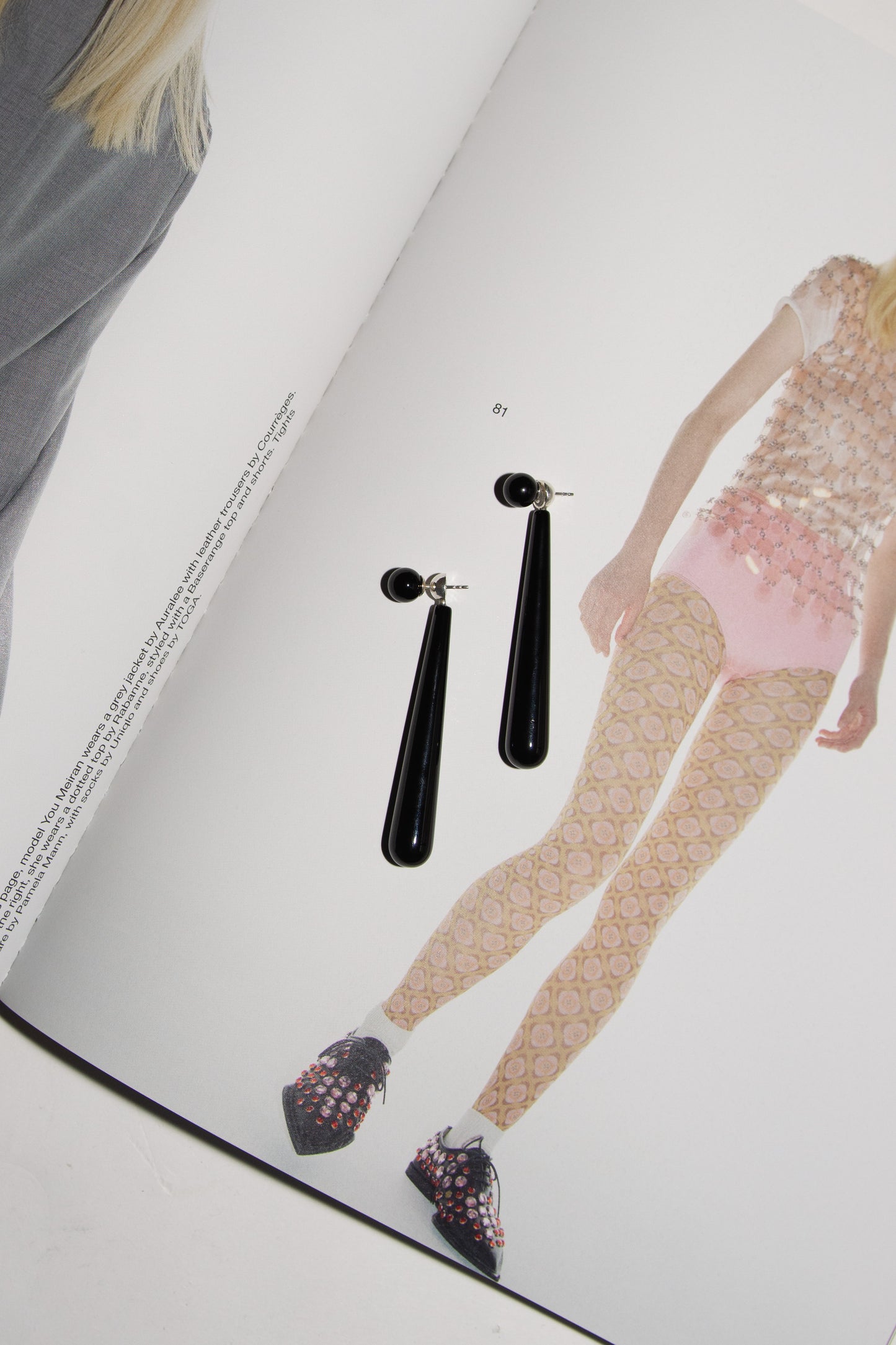 MOSQUITO, Orilla Earrings, Onyx