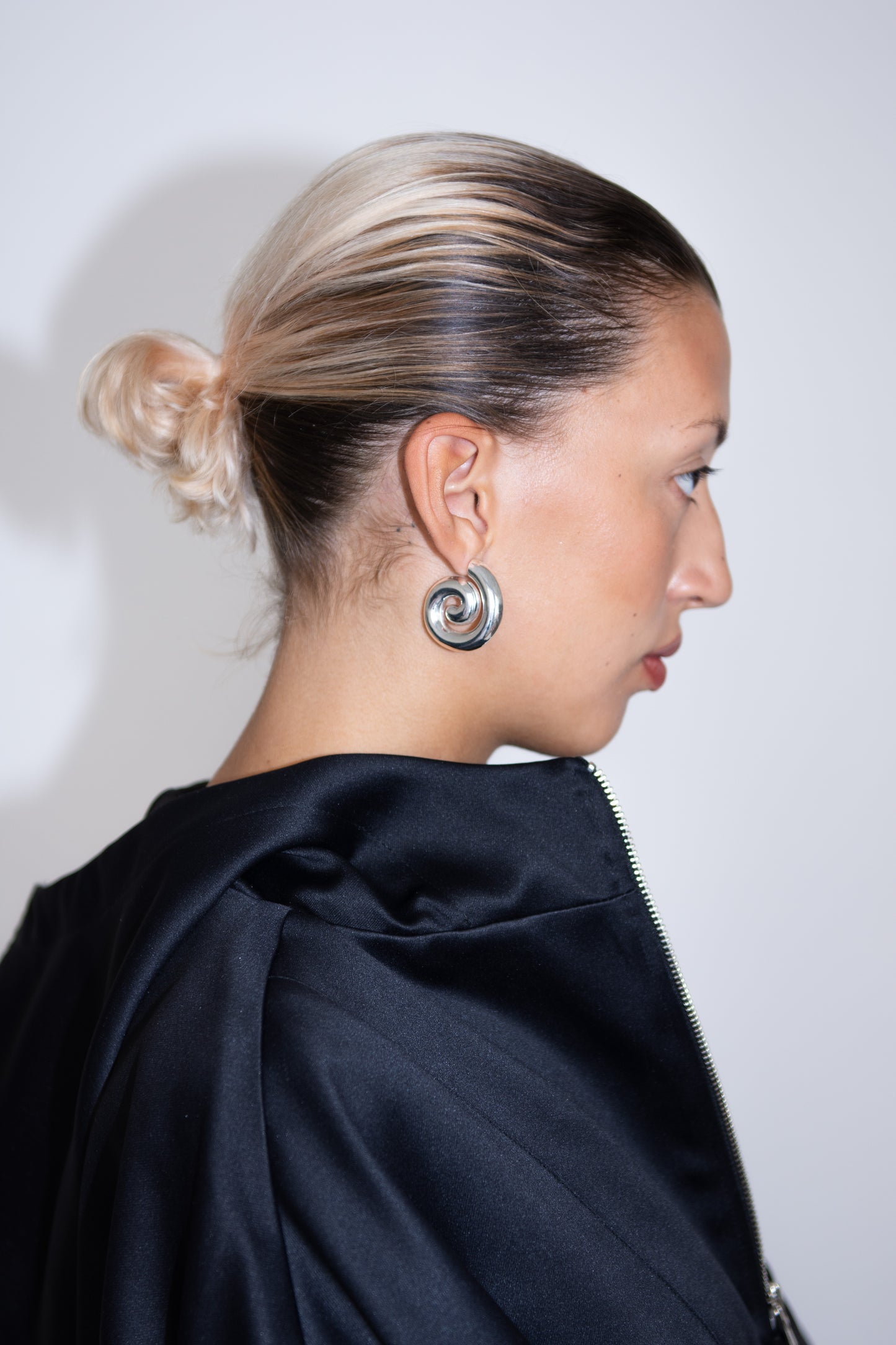 NOMIA, Puffy Spiral Earrings