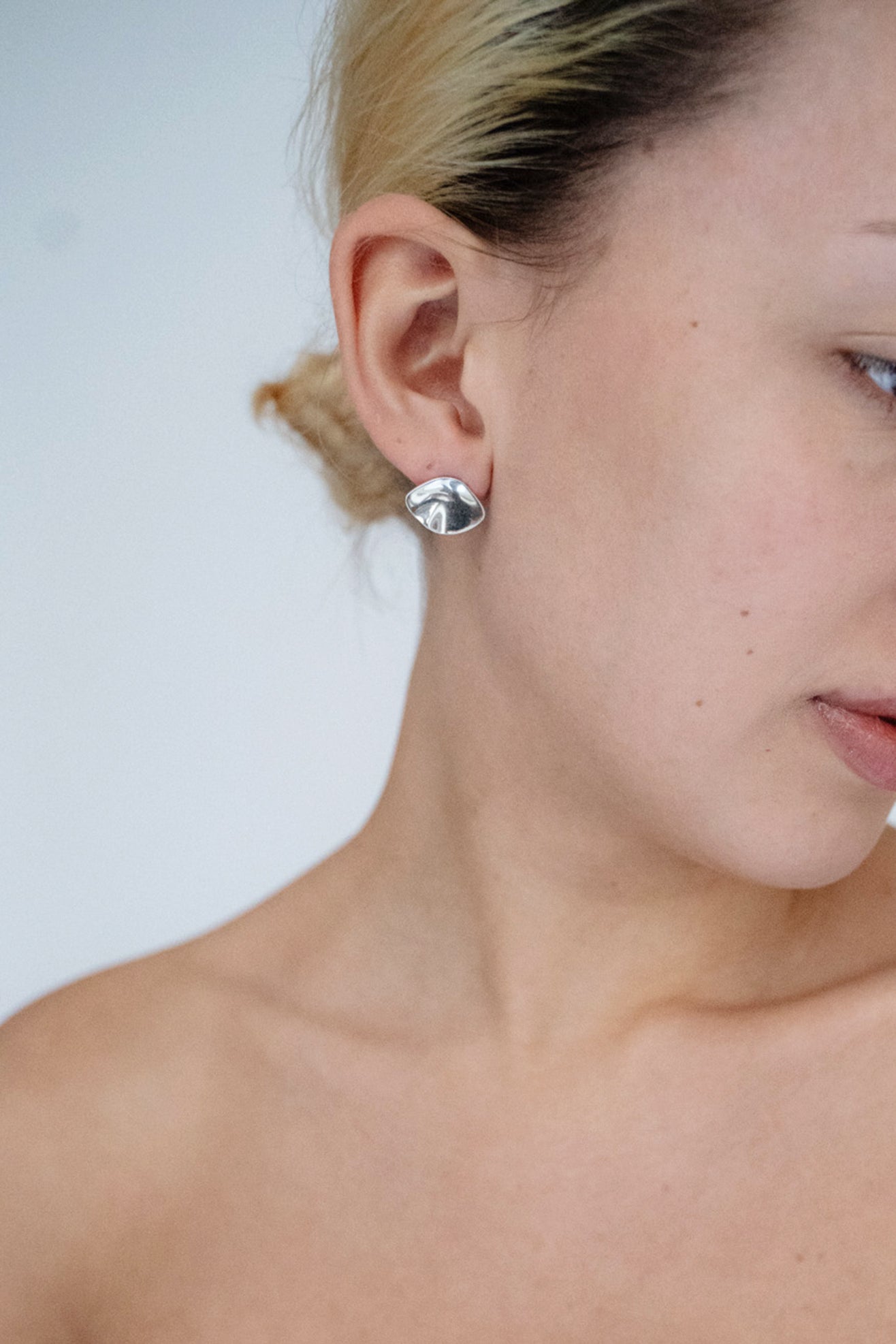 KINRADEN, Lumen Earring Small