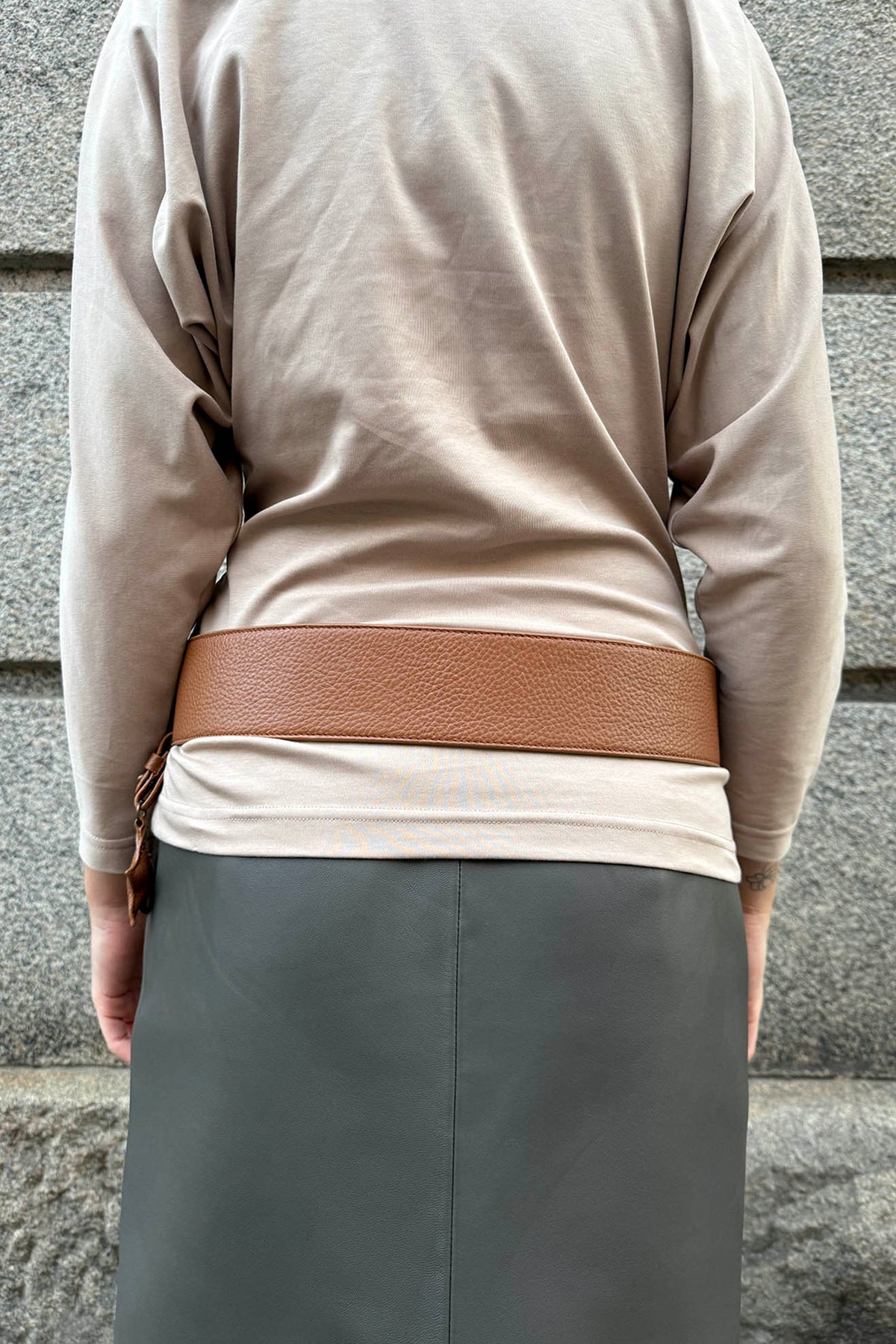 LAMIA LAGHA, Wunsch, Charm Leather Belt, Cognac
