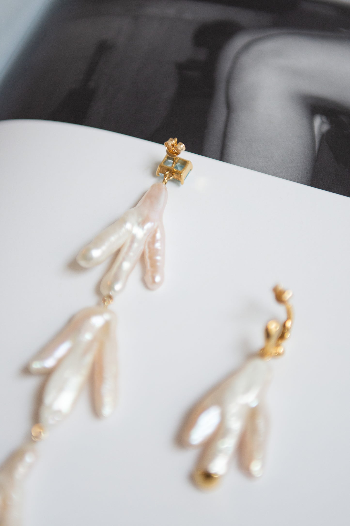 FARIS, Paw Drops Earrings, Gold/Topaz