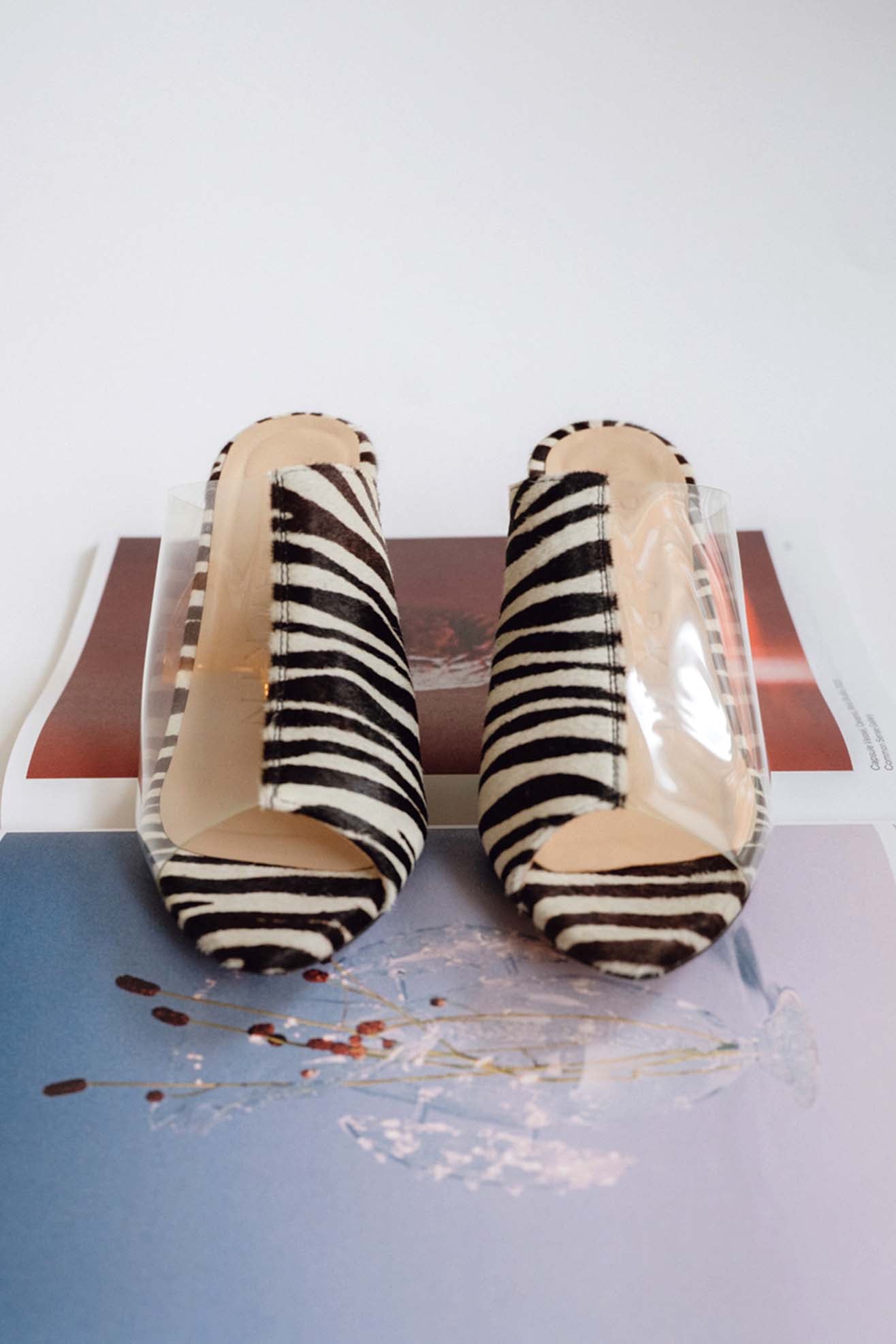 MR. LARKIN, Elliott Wedge, Ponyhair Zebra