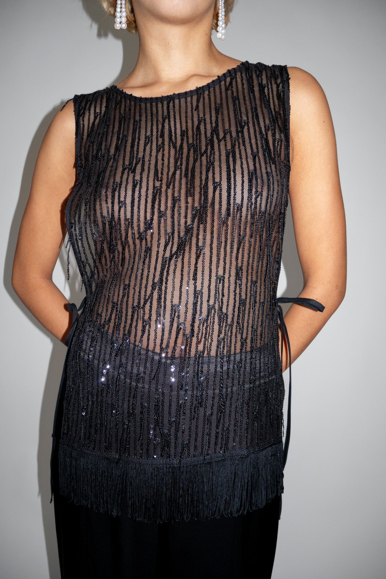 MR. LARKIN, Venus Sequin Vest, Black