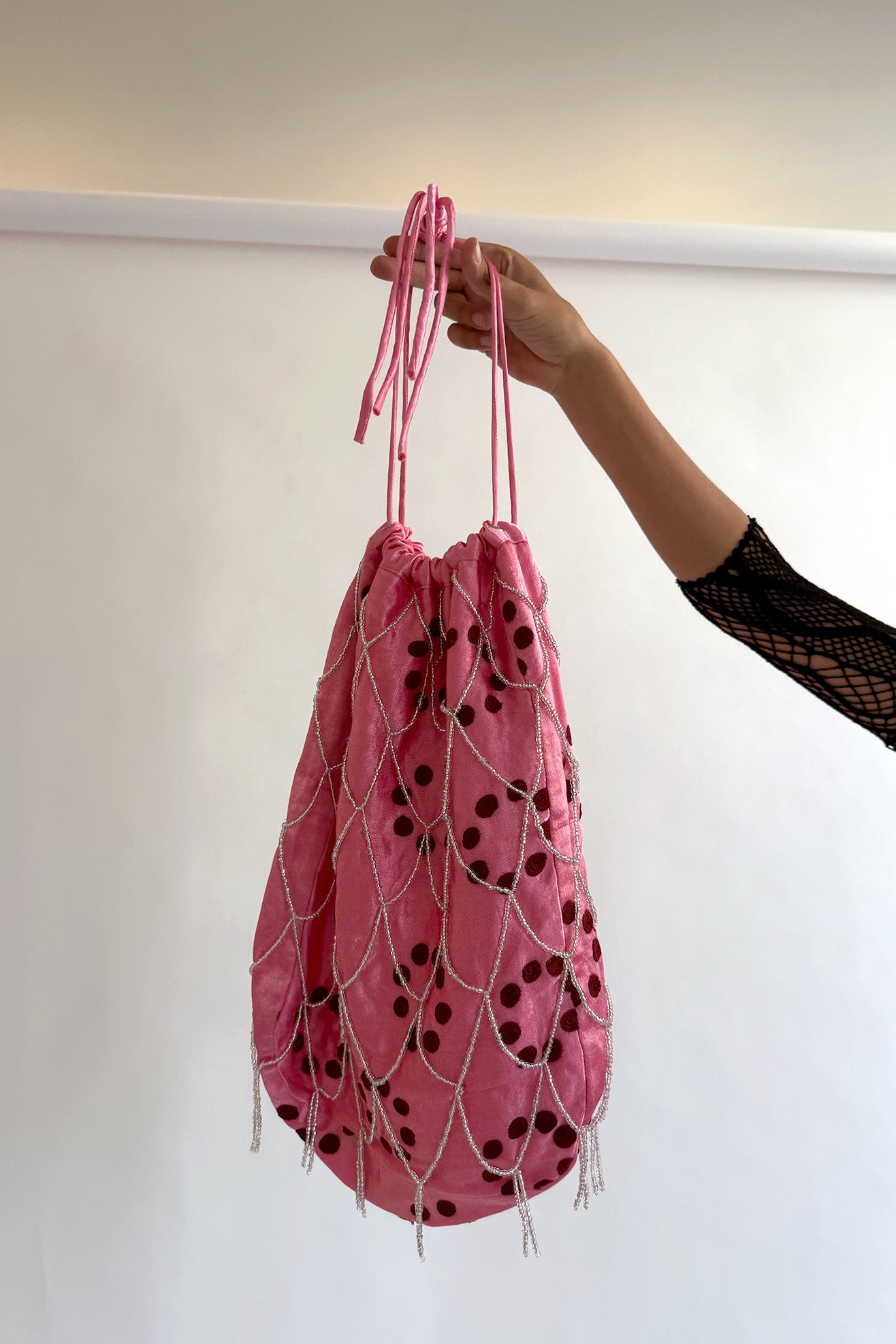 TIGRA TIGRA, Beaded Net Bucket Bag w. Moon Dye, Pink w. Maroon