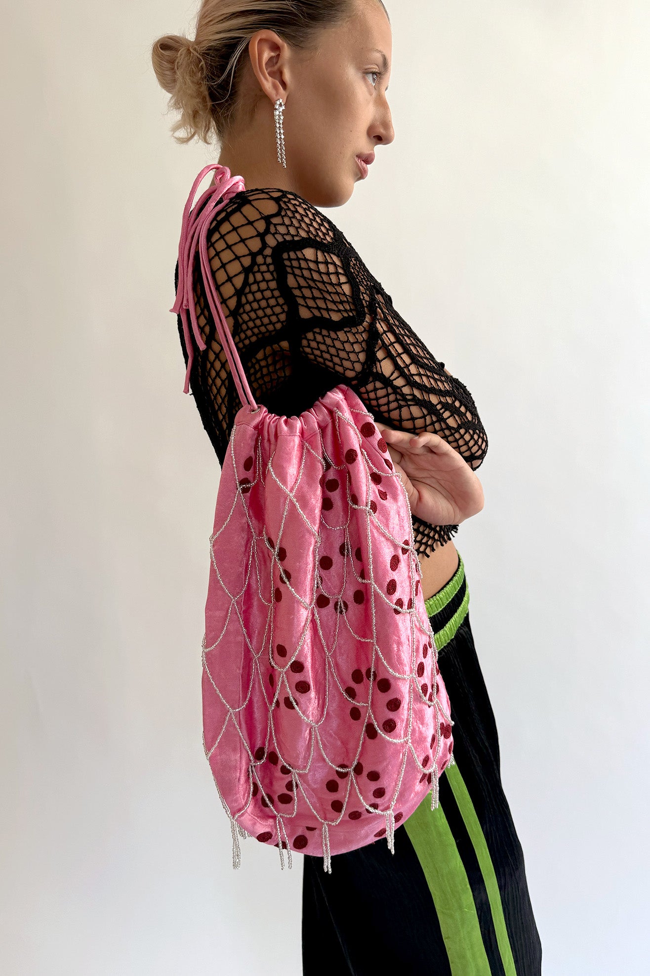 TIGRA TIGRA, Beaded Net Bucket Bag w. Moon Dye, Pink w. Maroon