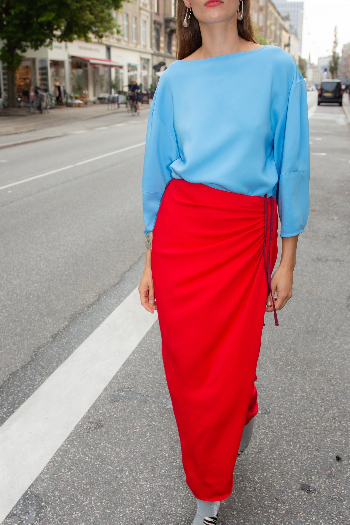 MR. LARKIN, Bansari Skirt, Lipstick Red