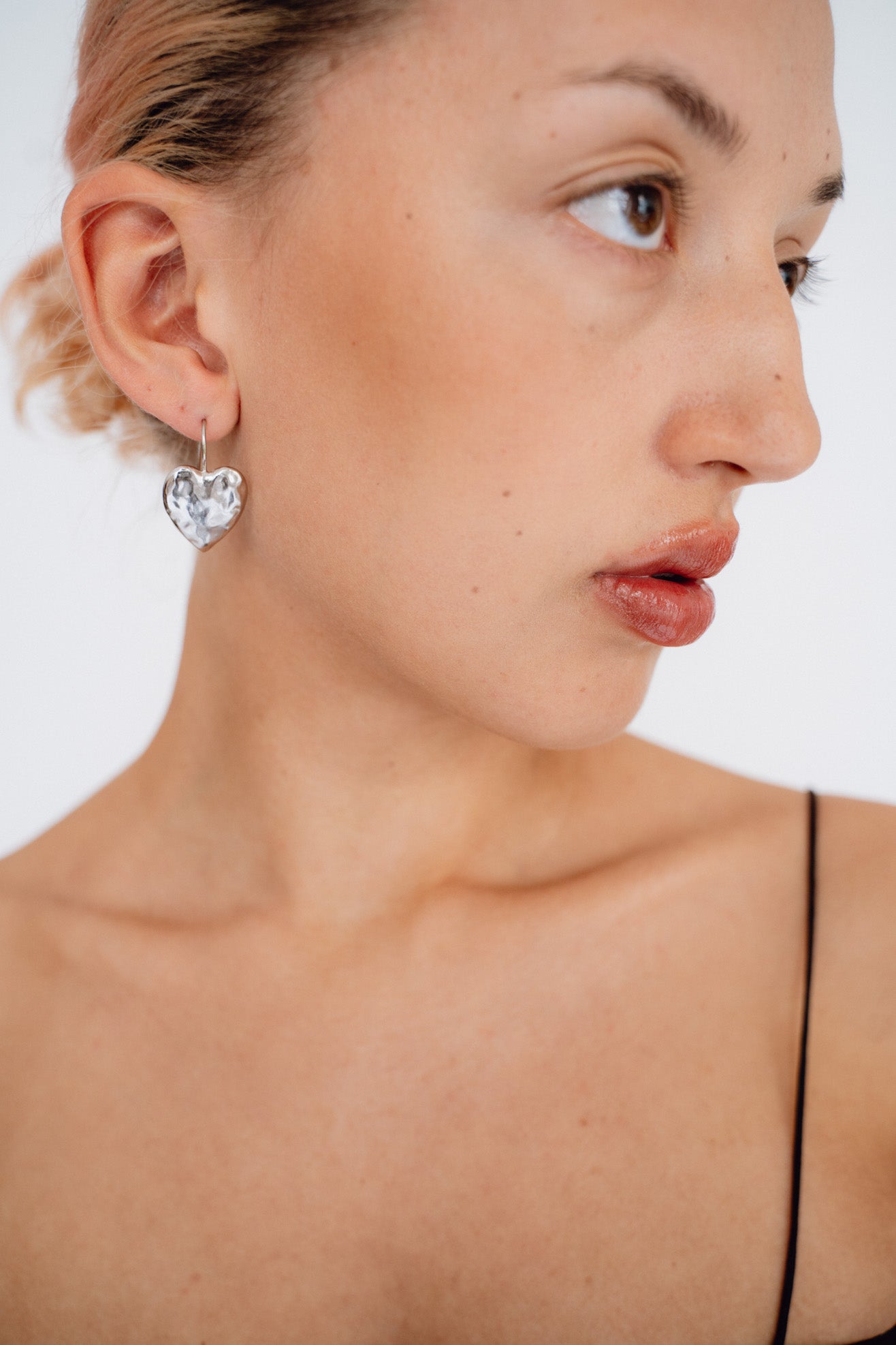 MONDO MONDO, Heart Burn Earrings, White Bronze