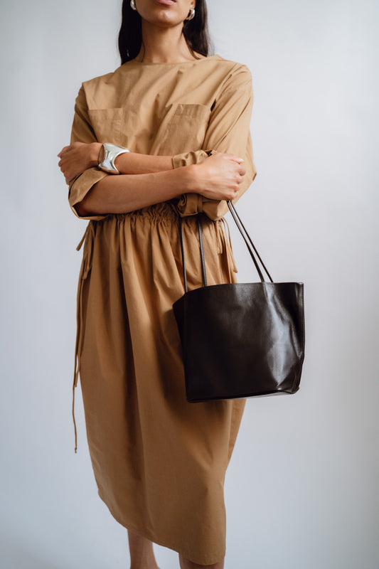 MODERN WEAVING, Relaxed Basket, Dark Brown