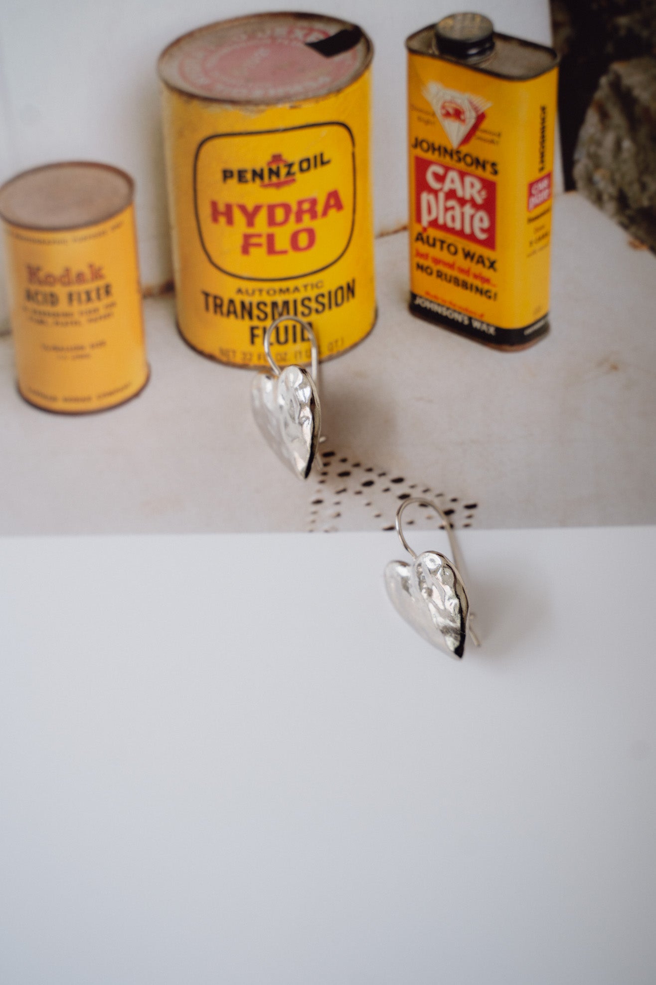 MONDO MONDO, Heart Burn Earrings, White Bronze