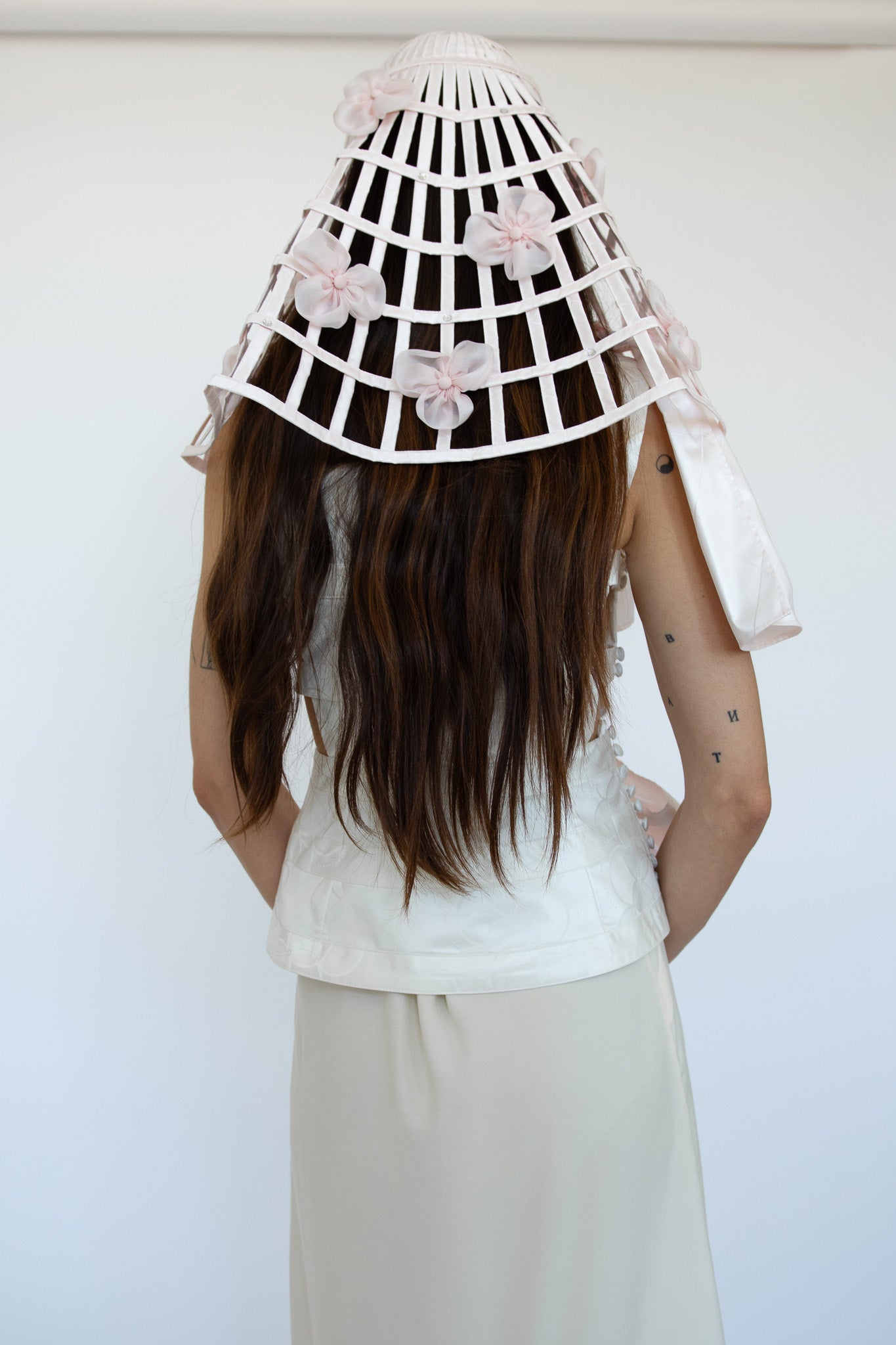 SUPER YAYA, Veil Solemar, Imogen Pink
