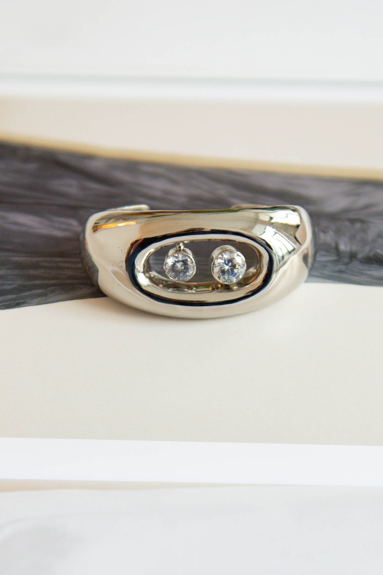 MONDO MONDO, Techno Cuff, Crystal