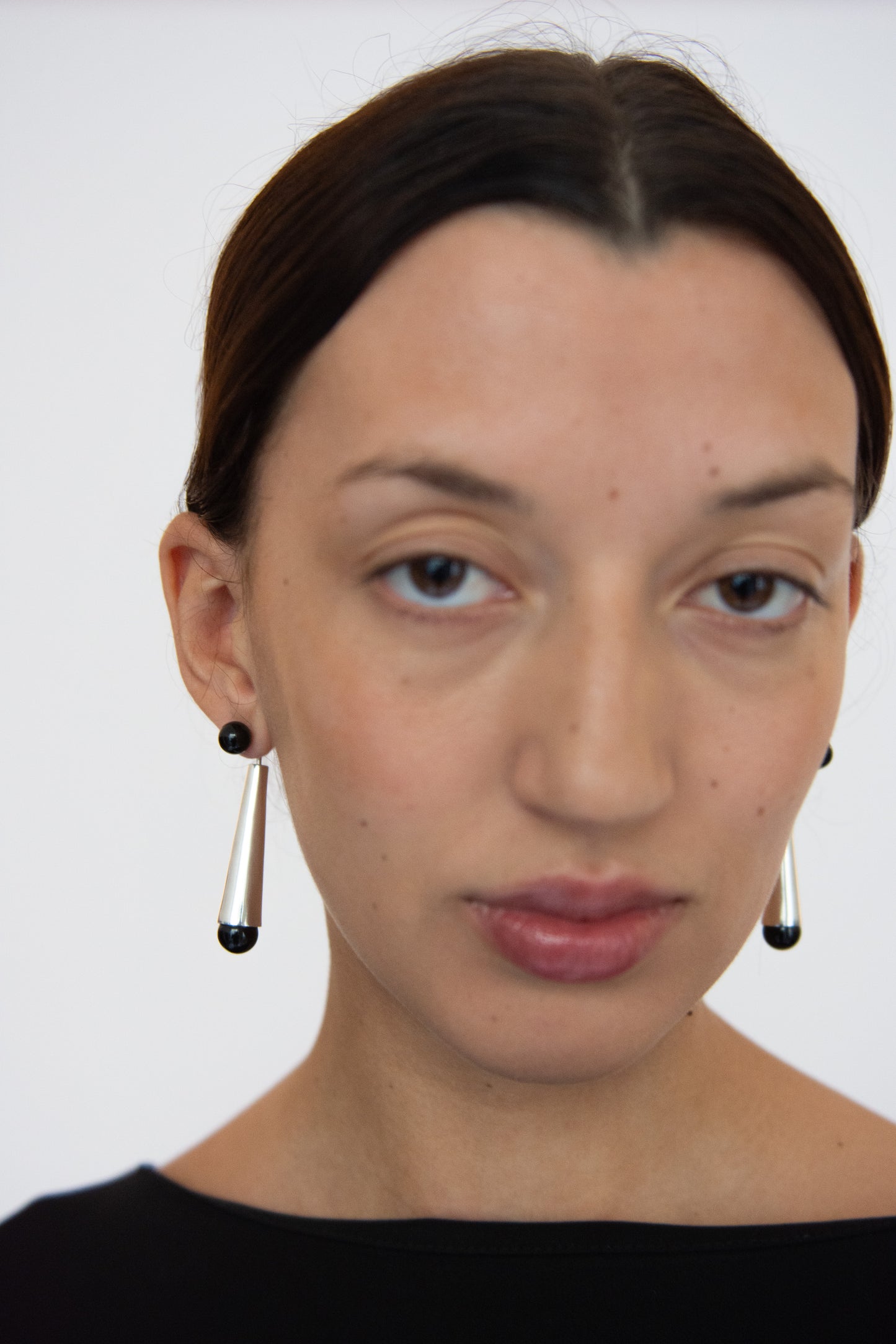 MOSQUITO, Flores Earrings, Silver Onyx