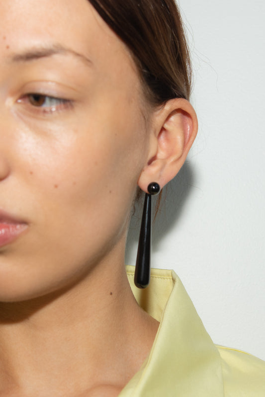 MOSQUITO, Orilla Earrings, Onyx