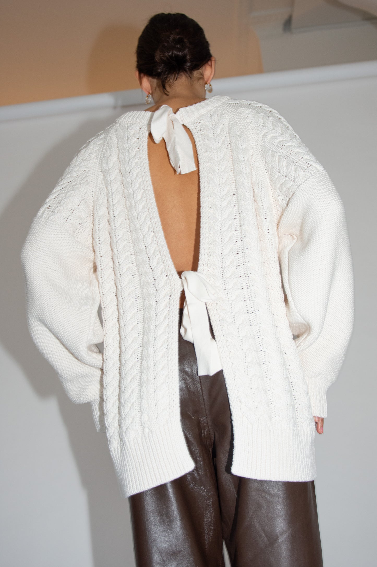 THE GARMENT, Leone Bow Sweater, Cream