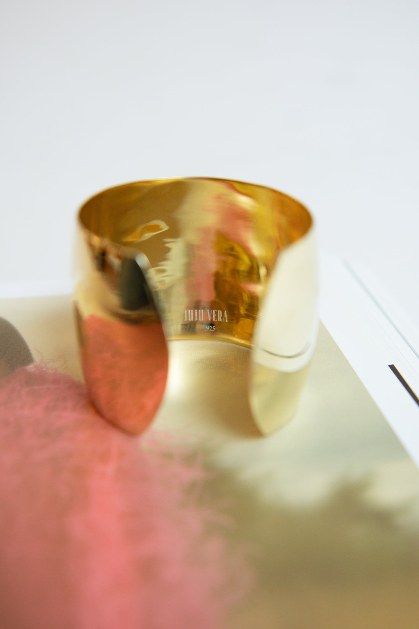 JUJU VERA, Gemma Cuff, Gold