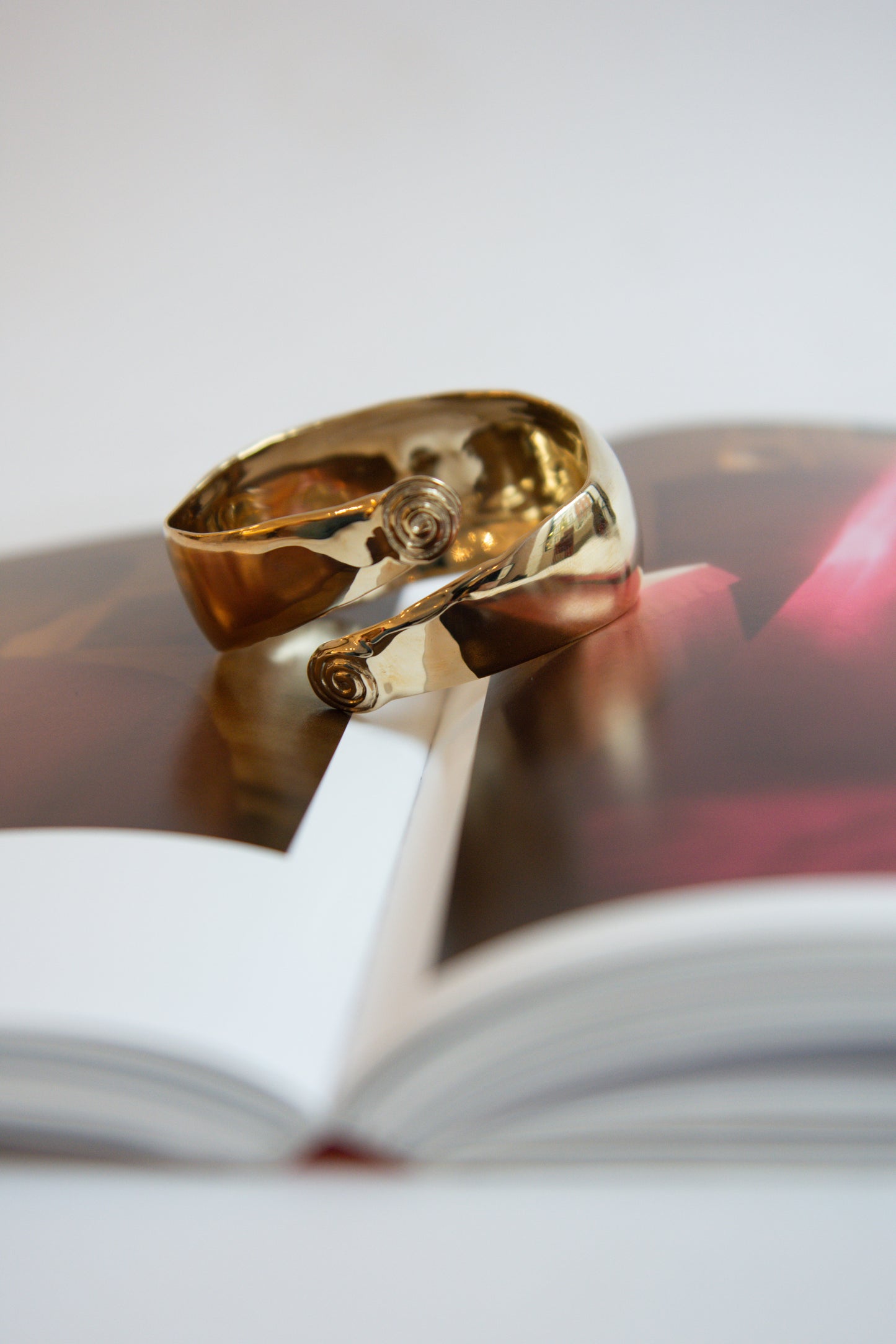 JUJU VERA, Olympia Arm Band, Gold