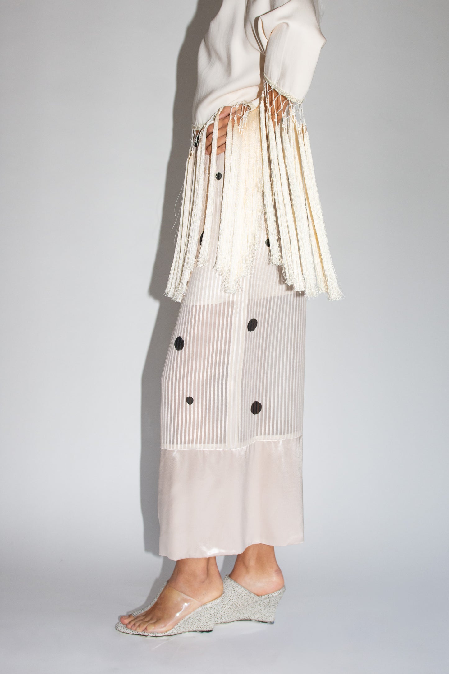 MR. LARKIN, Lou Lou Satin Hem Skirt, Space Black