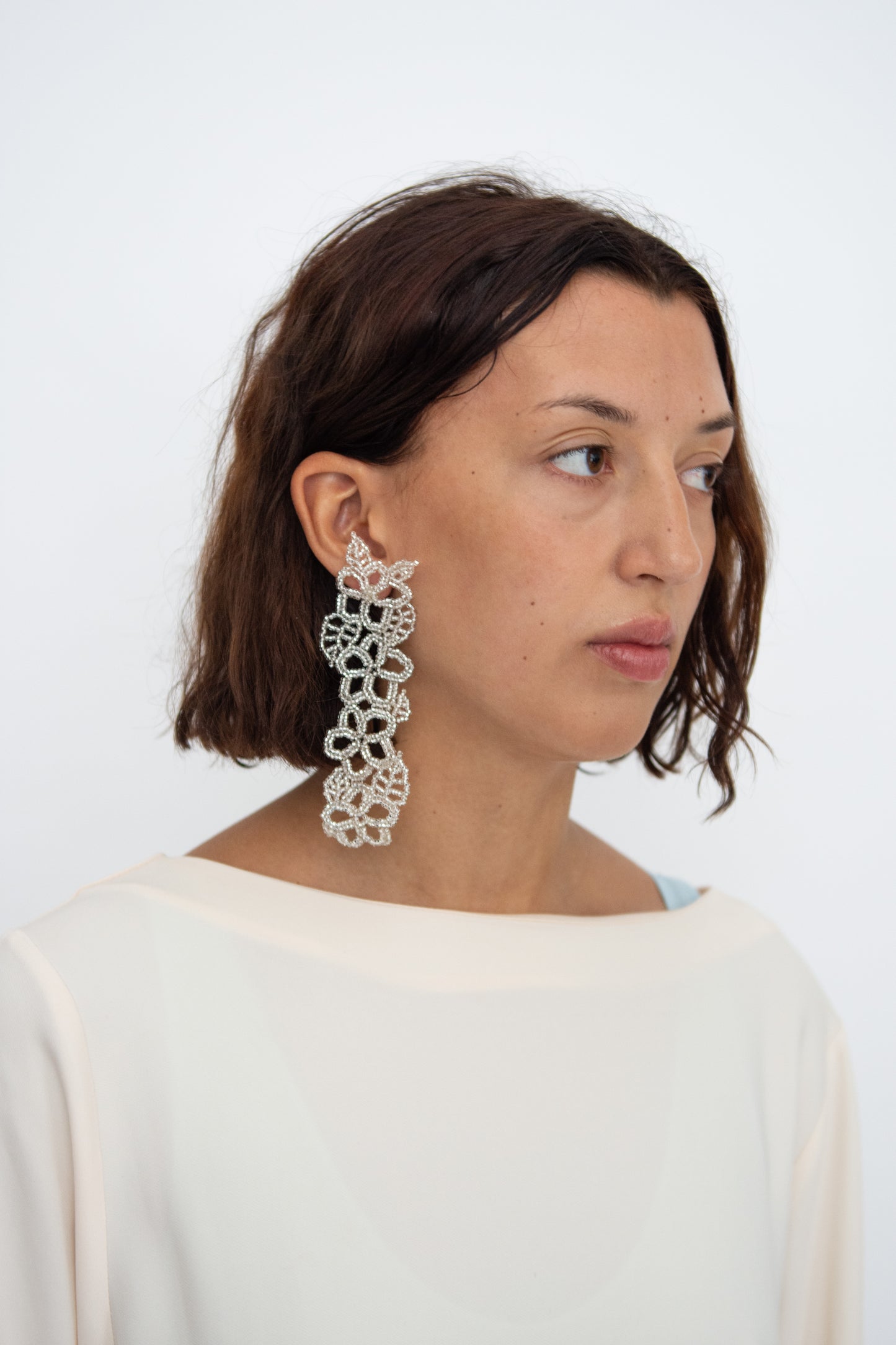 PURA UTZ, Mega Lace Ear Stick