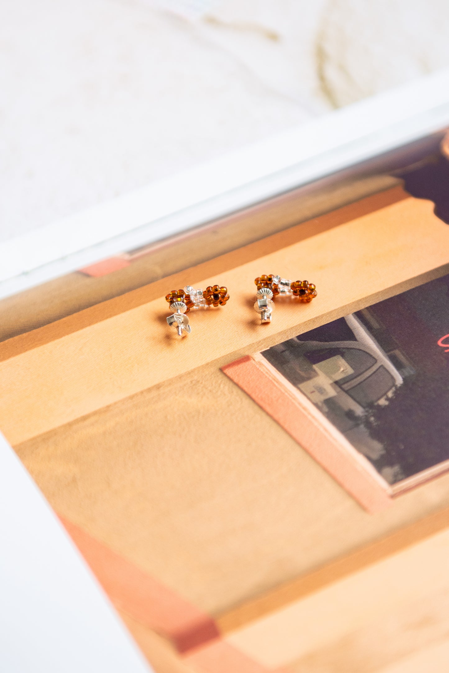 PURA UTZ, Double Flower Ear Stick, Brown