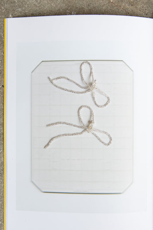 PURA UTZ, Sad Bow Ear Stick, Silver