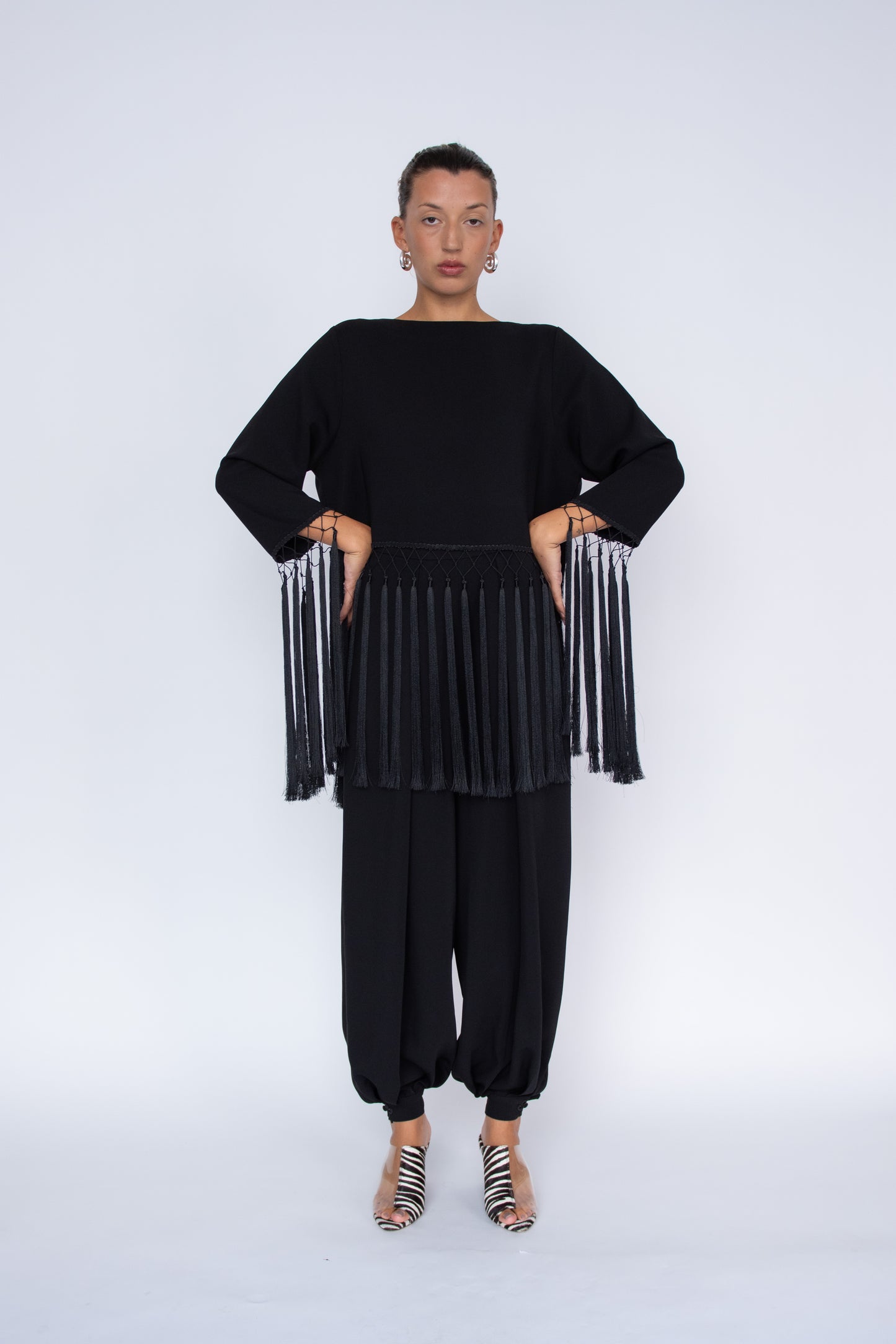 MR. LARKIN, Tara Fringe Top, Black