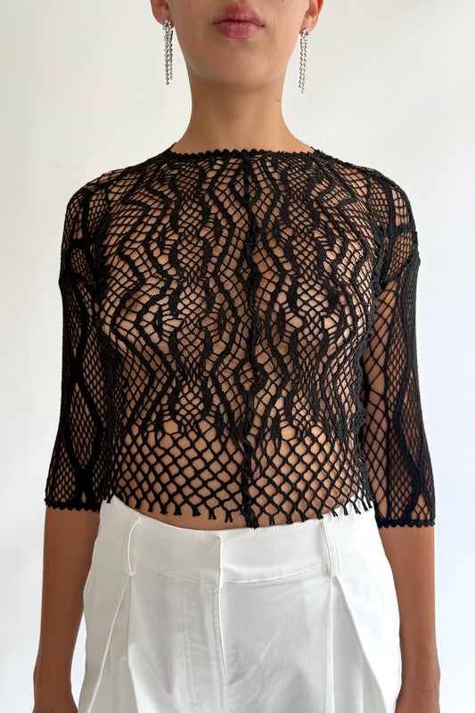 EUCHRONIA, Shortsleeved Lace Tee, Black