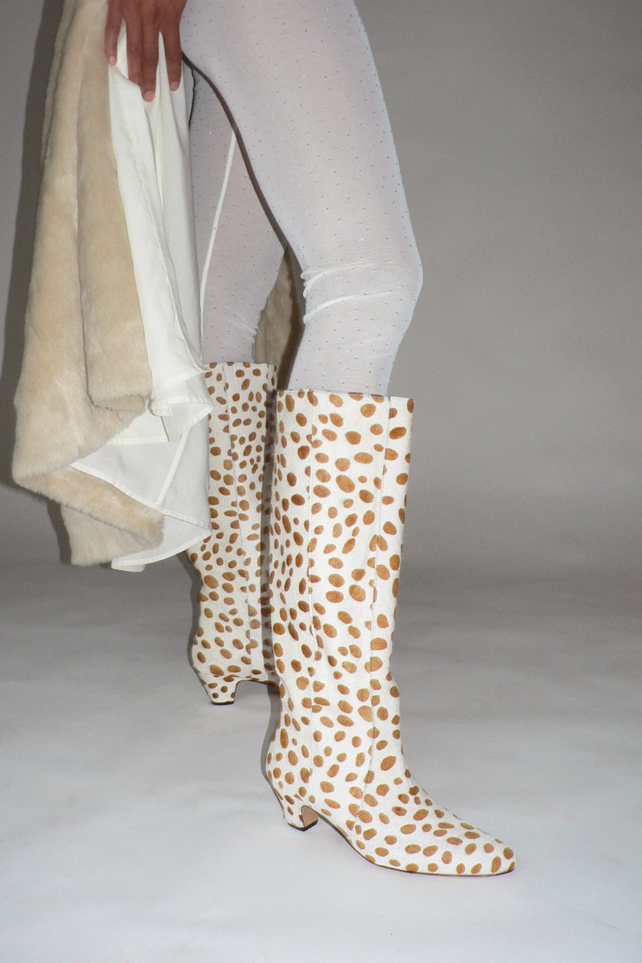 MR. LARKIN, Bane Boot, Ponyhair Brown Spot