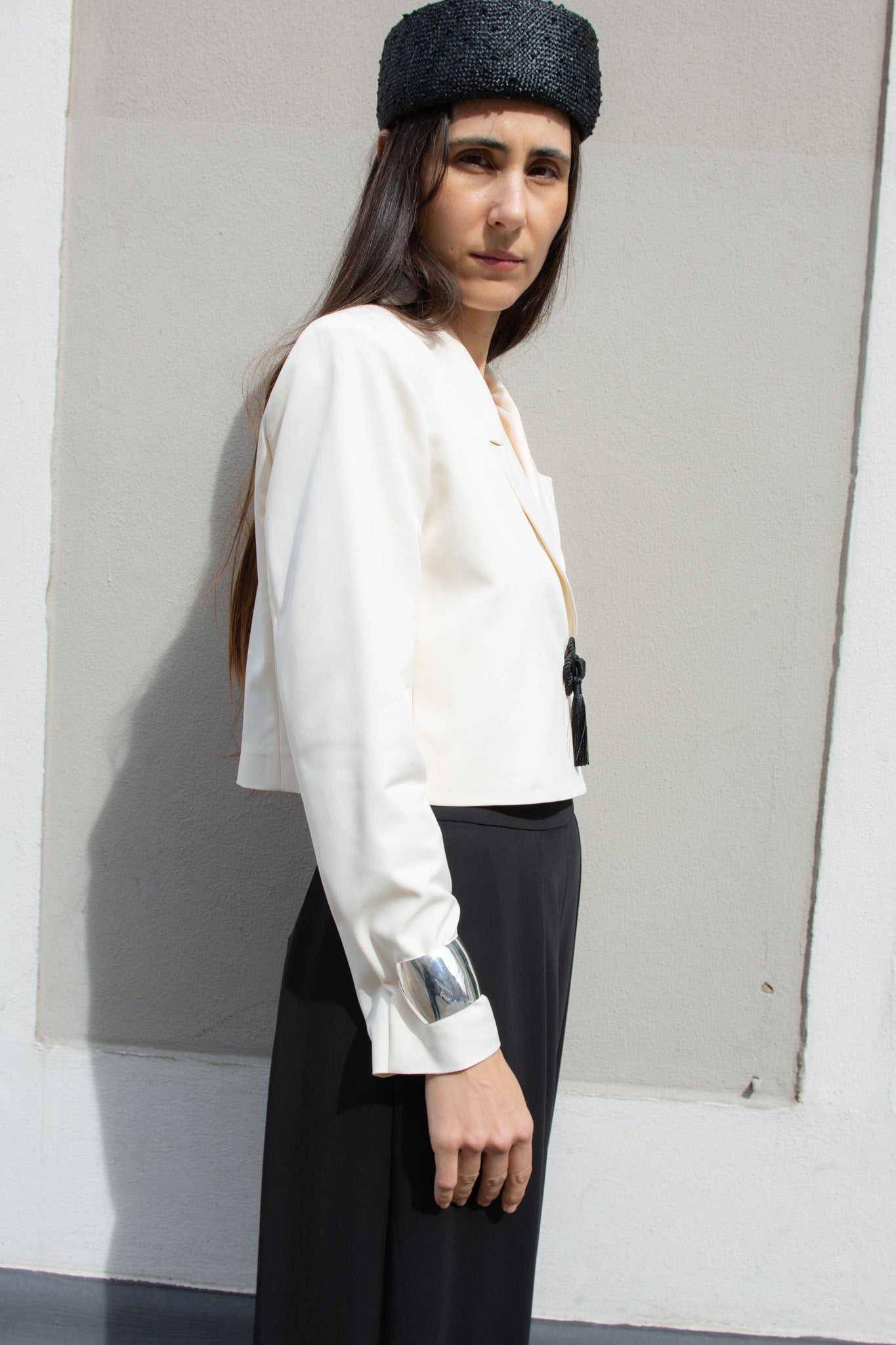 MR. LARKIN, Isra Blazer, Milk