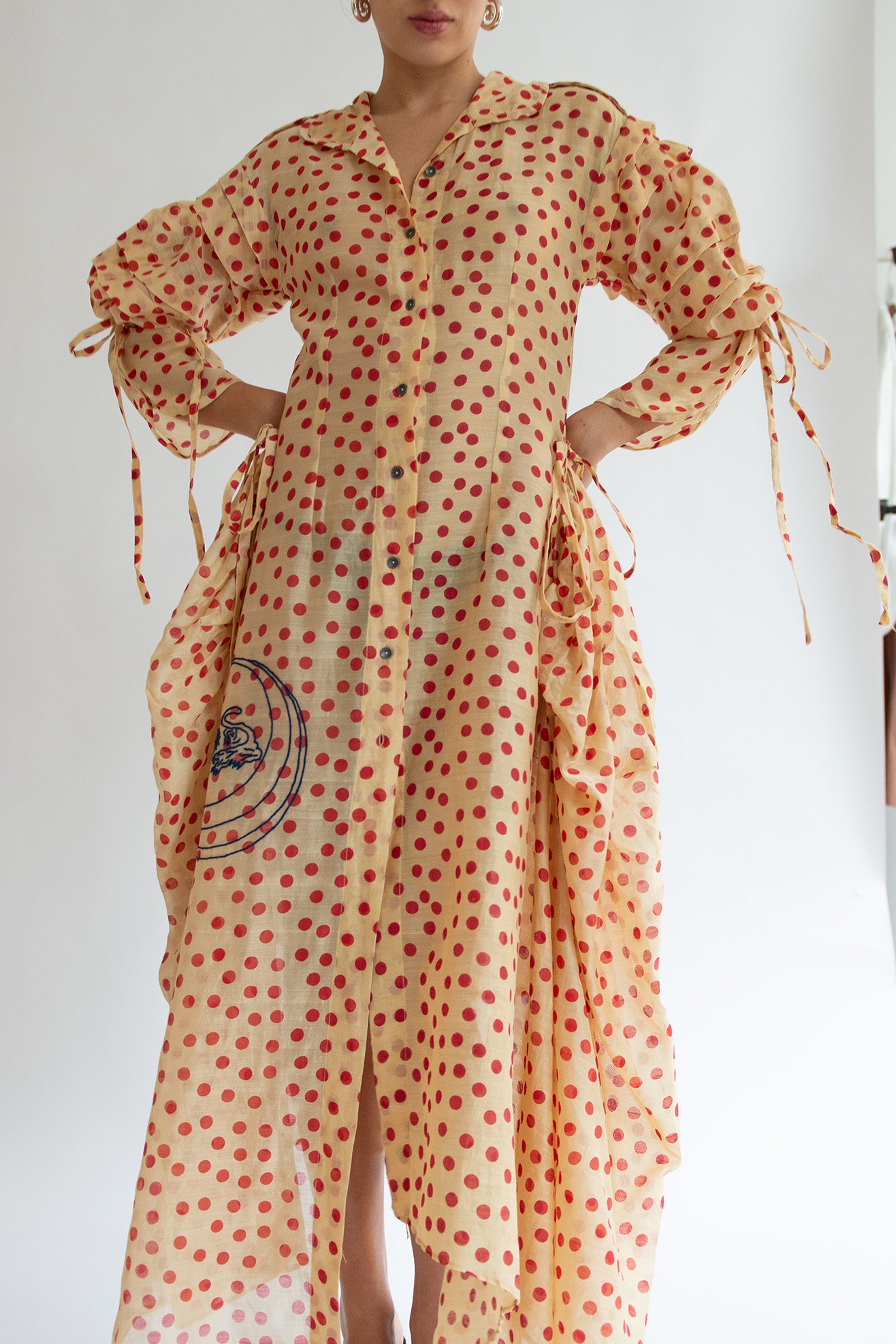 TIGRA TIGRA, Blockprint Dot Rucha Dress, Tea Stain Red w. Tiger Embroidery