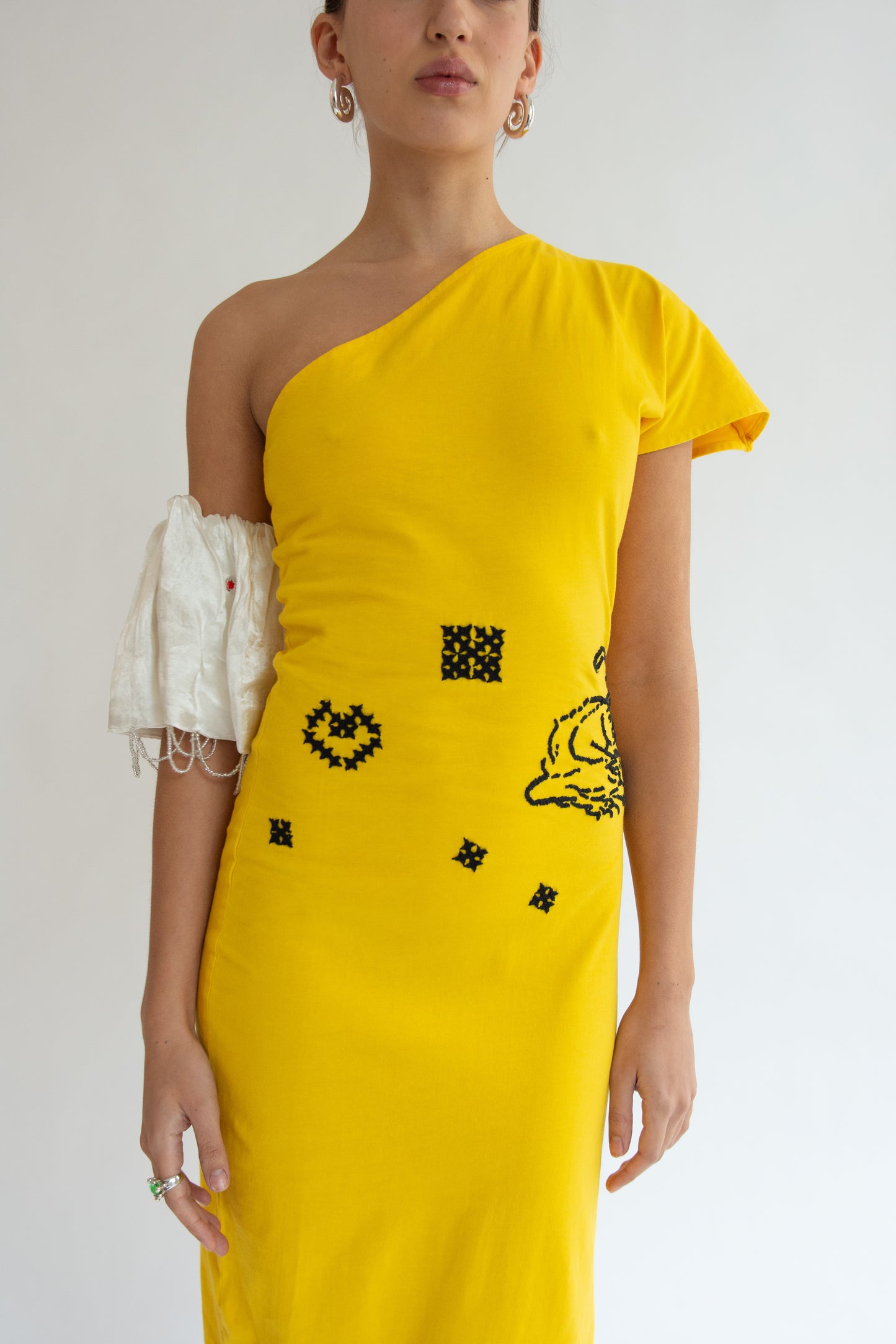 TIGRA TIGRA, T-shirt Dress with Tiger Rabari Embroidery, Yellow/Black