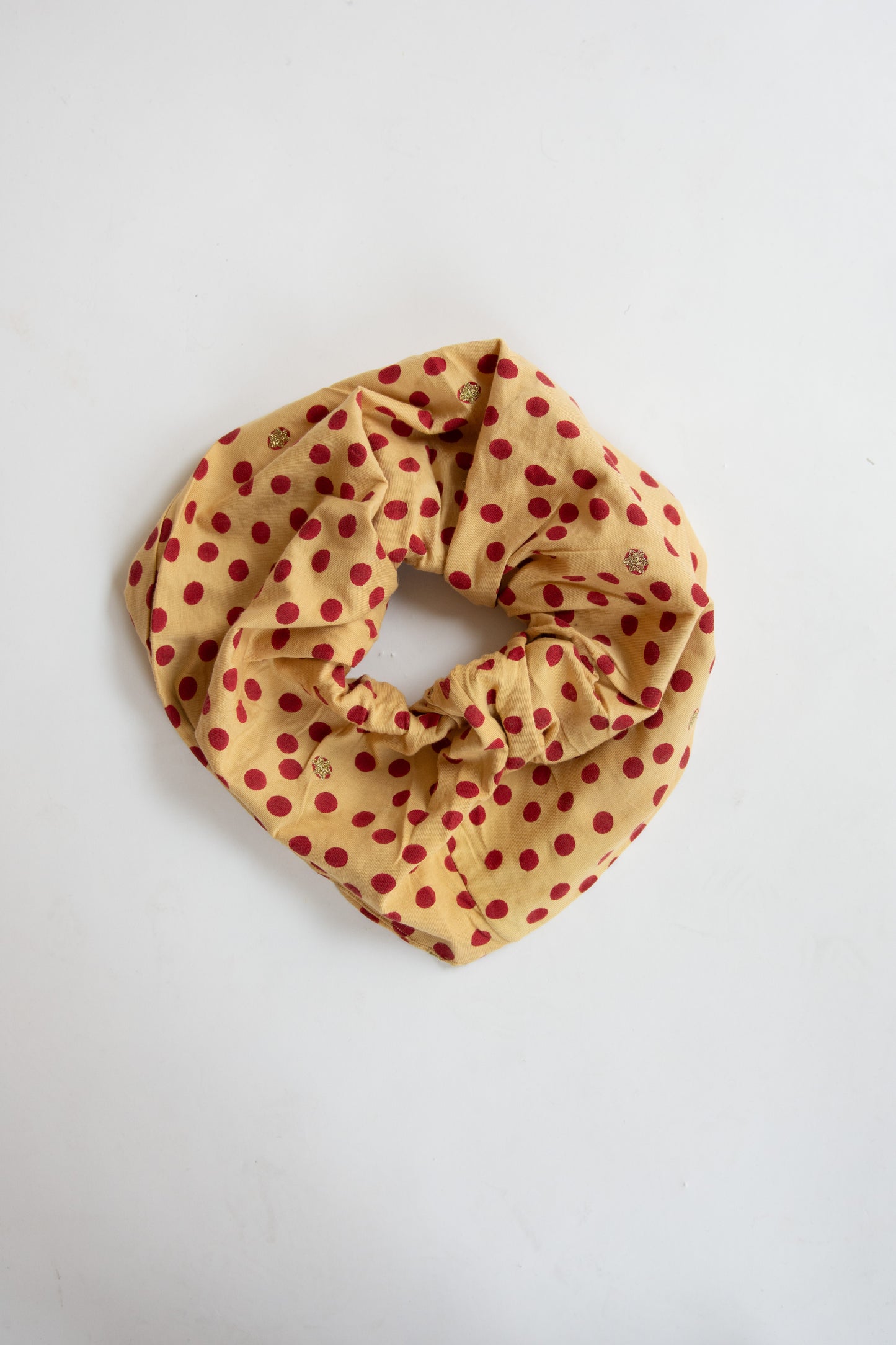 TIGRA TIGRA, Blockprint Dot XL Scrunchie, Beige/Red