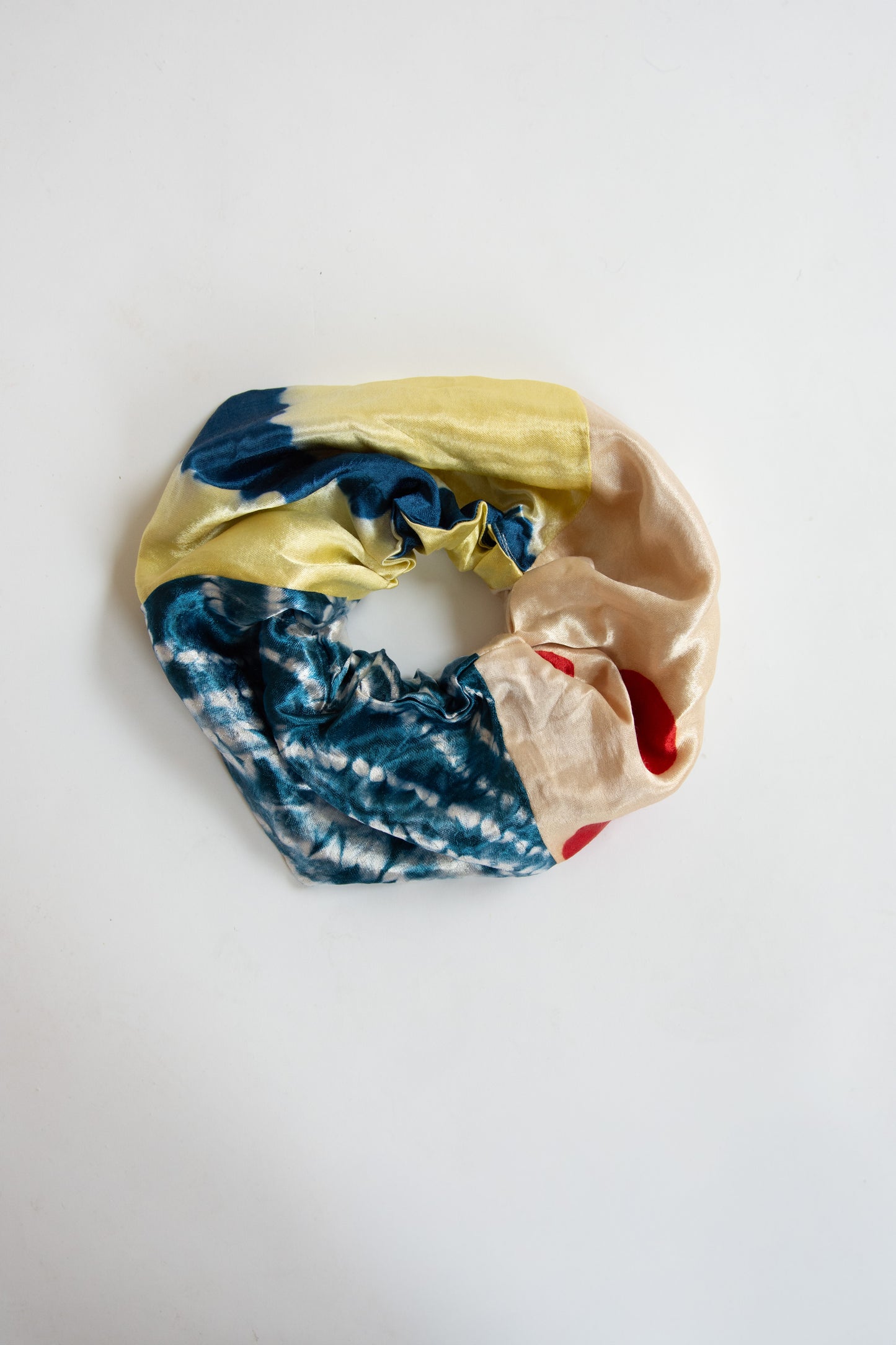 TIGRA TIGRA, Tiedye Patch XL Scrunchie, Multi
