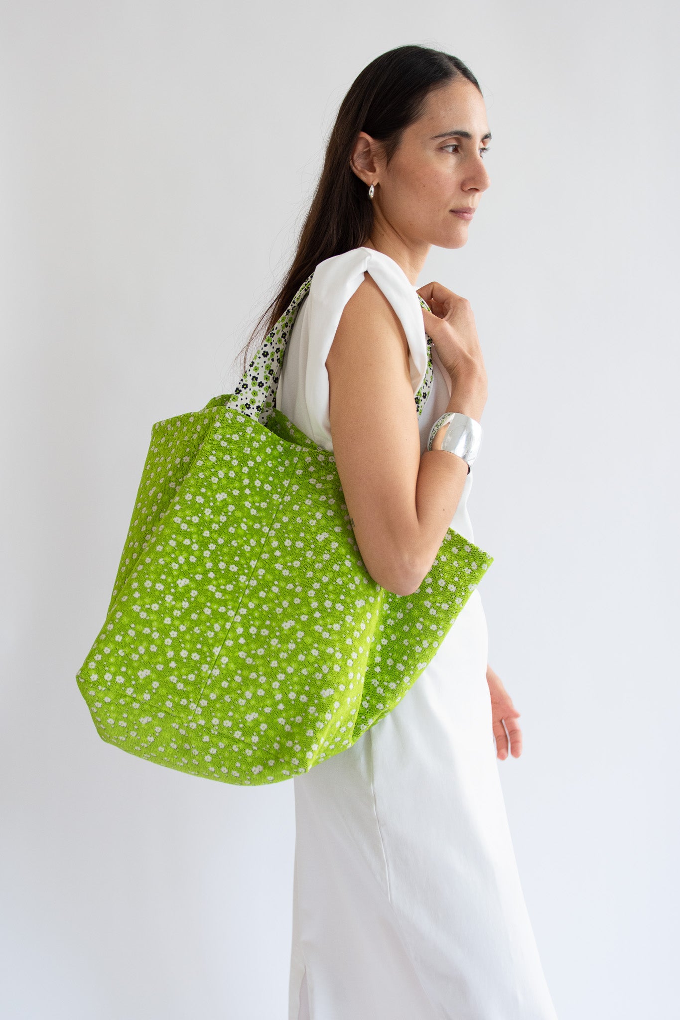 MR. LARKIN, Vega Tote, Acid Green