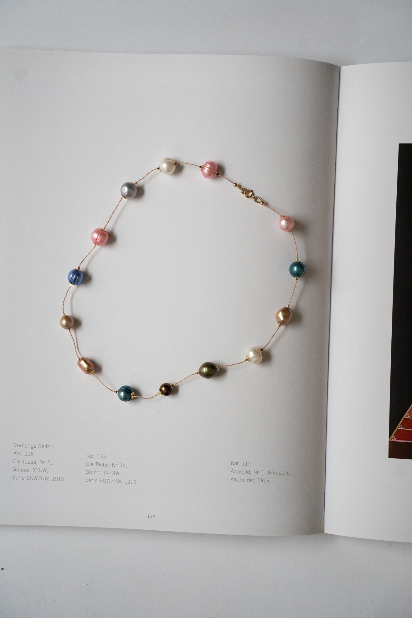 ISSHI, Desnudette Necklace