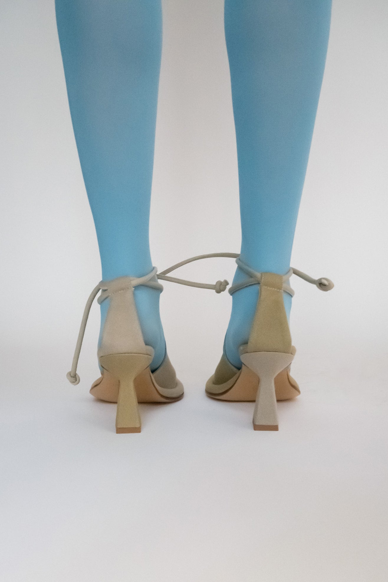 Ugo Paulon, Sabby Mule, Beige