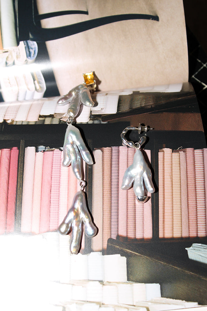 FARIS, Paw Drops Earrings, Gold/Topaz