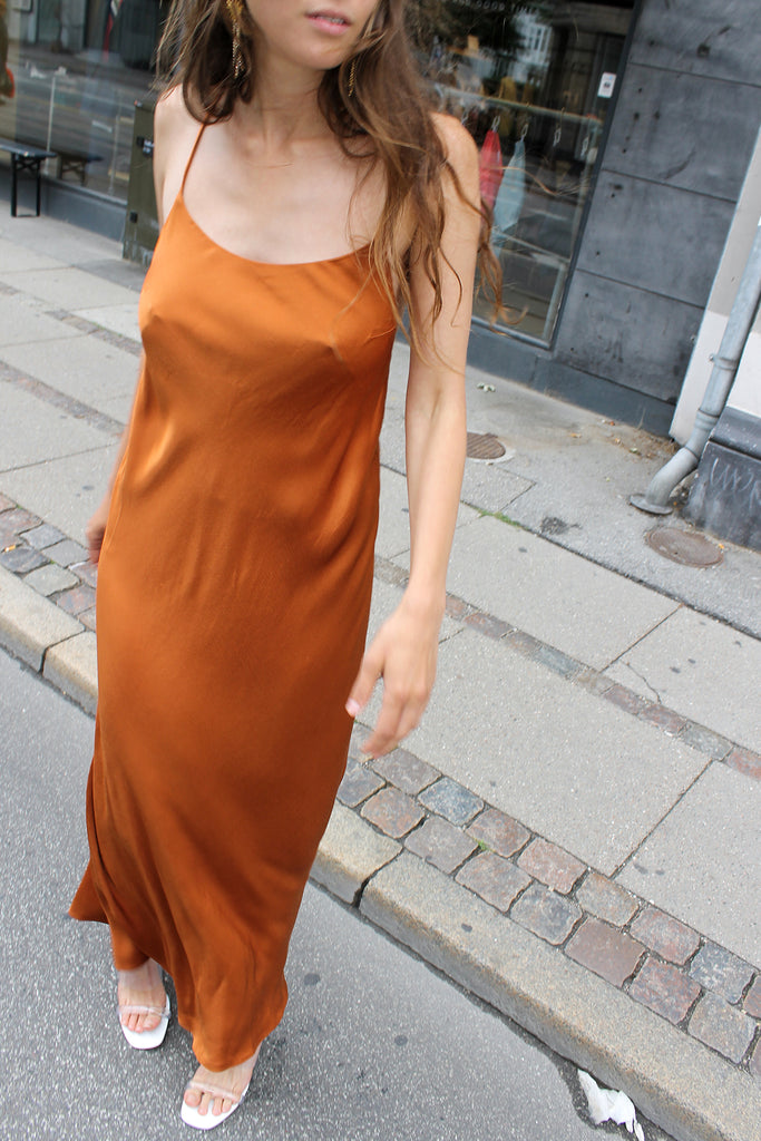 MR. LARKIN, Odessa Slip Dress, Sienna